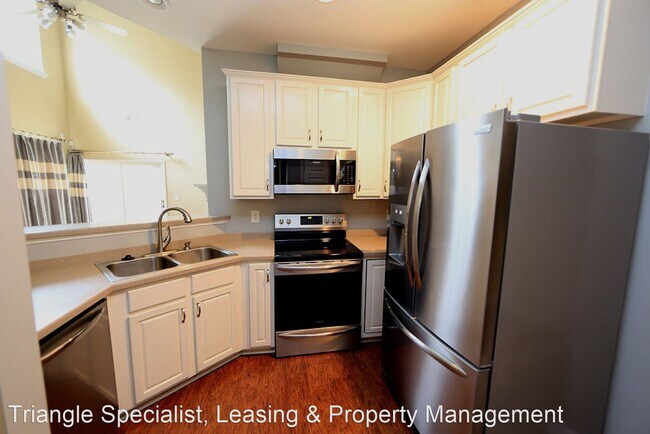 Foto del edificio - 3 br, 2.5 bath House - 8429 Whisper Ridge ...