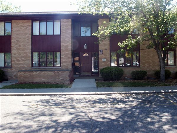 Building Photo - 2509 Maplewood Ave
