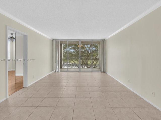 Building Photo - 9311 Orange Grove Dr
