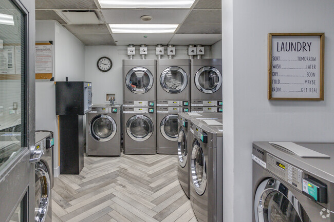 Laundry - 737 Carnarvon Street