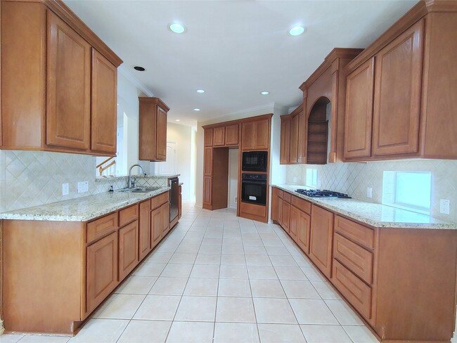 Building Photo - 5606 Grandwood Ln