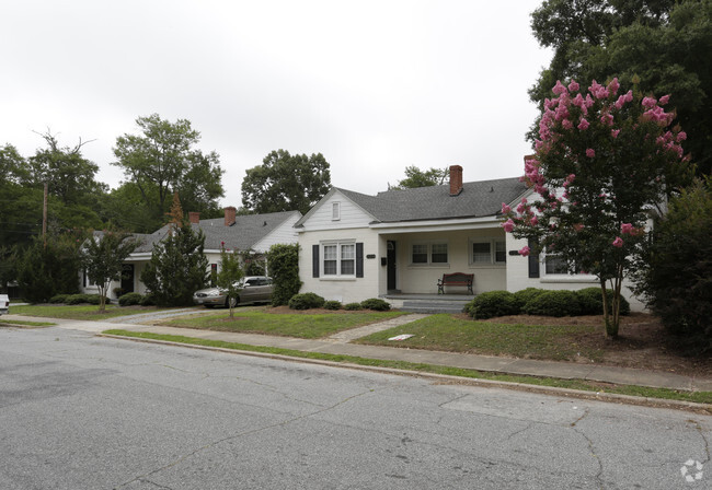 Foto del edificio - 661-667 Ravenel St