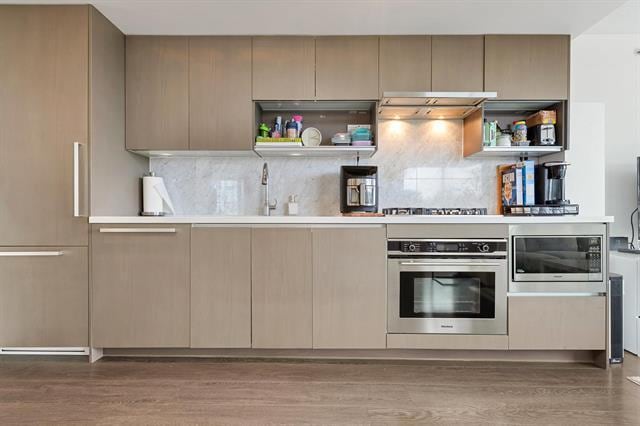 Building Photo - 1212-13696 100 Avenue