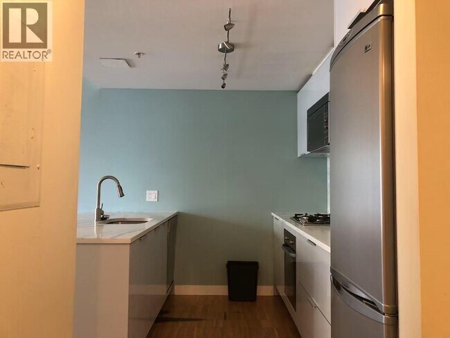 Photo du bâtiment - 128 W Cordova St
