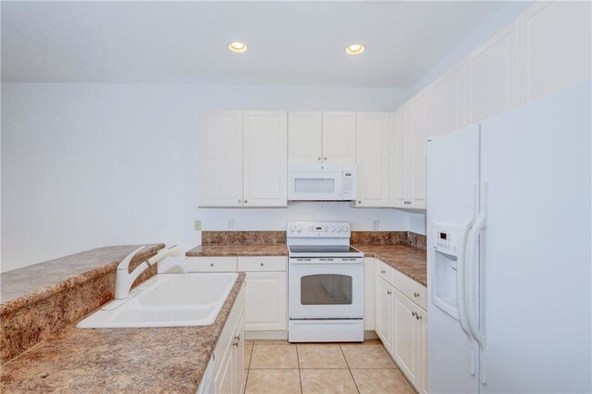 Foto del edificio - 340 SE Bloxham Way