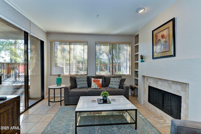 Foto del edificio - 7700 E Gainey Ranch Rd