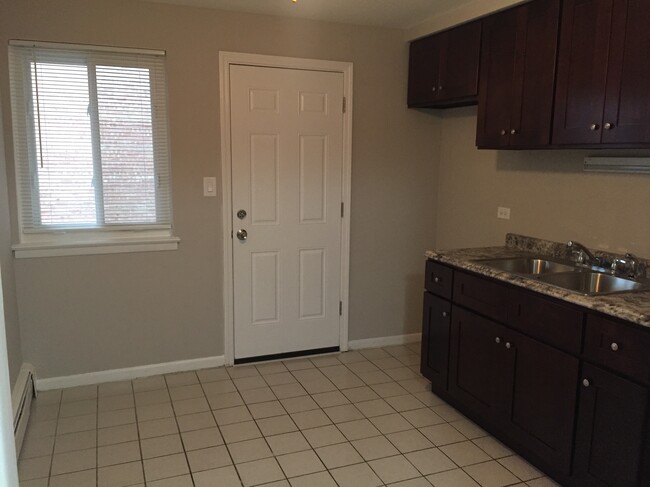 Foto del edificio - 2800 Burr Oak Ave