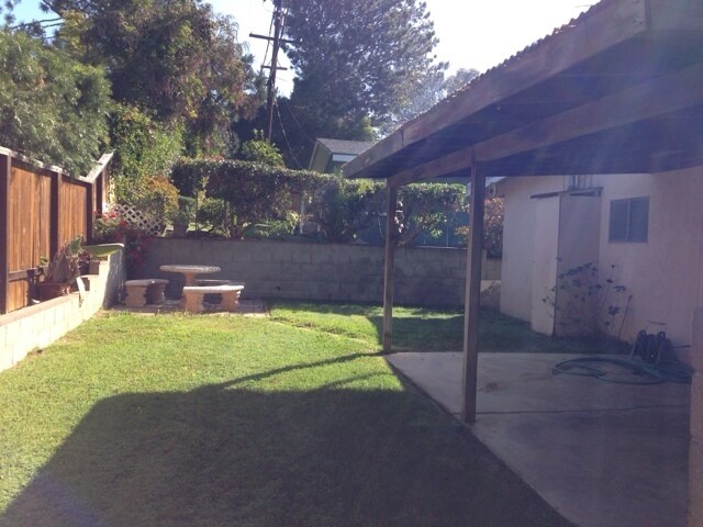 Building Photo - Downtown Del Mar Duplex with garage and yard.