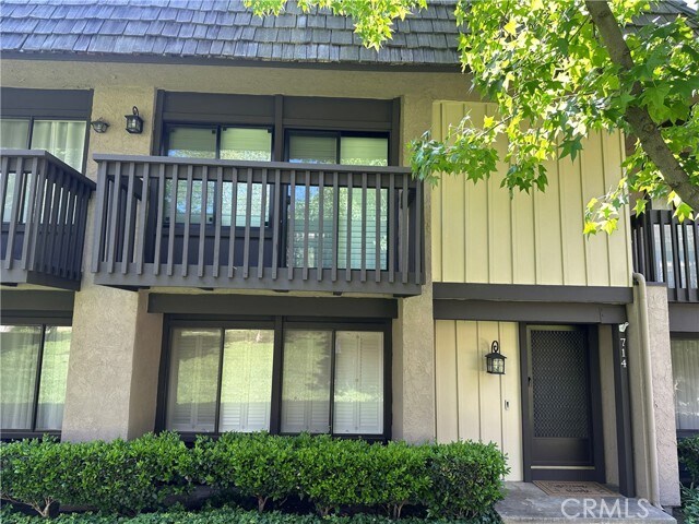 Building Photo - 714 Briarwood Ln