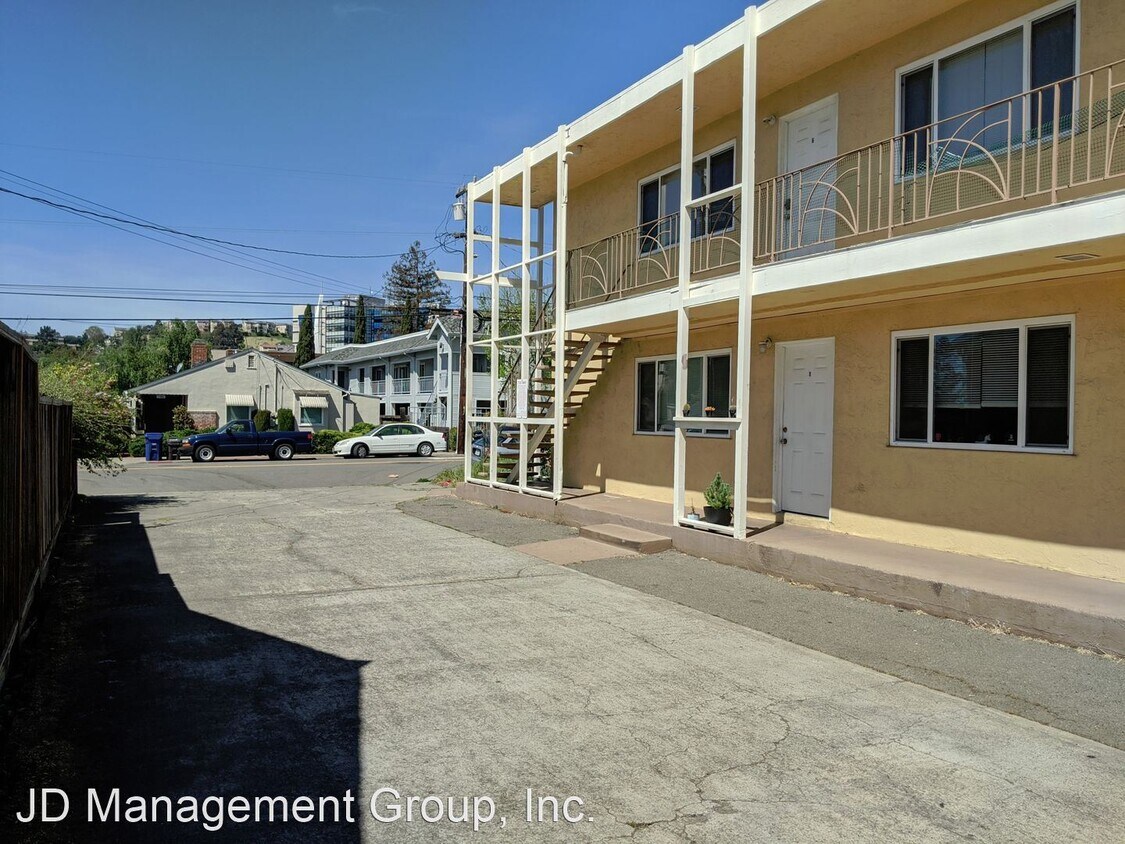 20188 Wisteria St, Castro Valley, CA 94546 Room for Rent in Castro