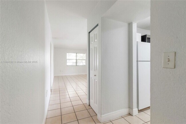 Foto del edificio - 17255 SW 95th Ave