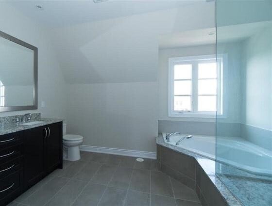 Building Photo - 2034 Queensborough Gate