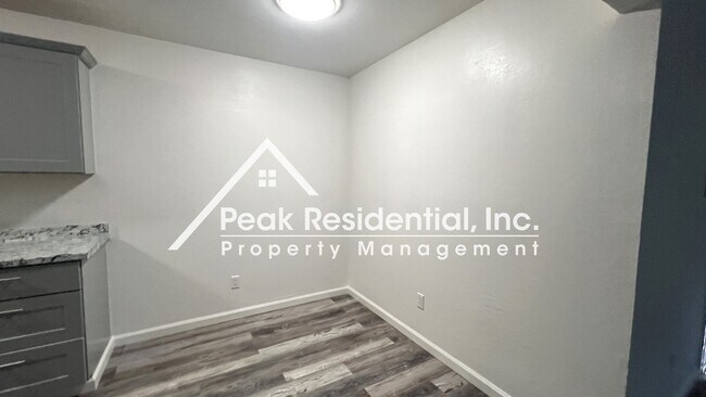 Foto del edificio - Ashcroft4540