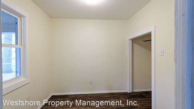 Building Photo - 3 br, 1 bath House - 3334 Mona St