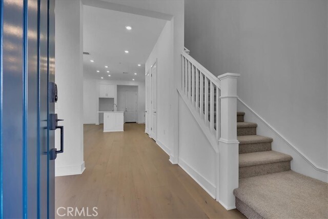 Building Photo - 164 Carmine
