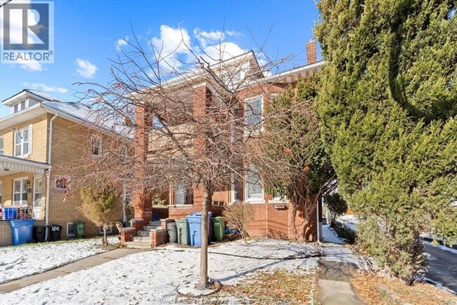 Building Photo - 232-234 Giles