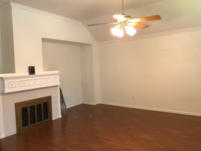 Foto del edificio - 3103 Indigo Ln
