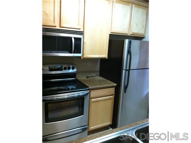 Foto del edificio - 8731 Graves Ave