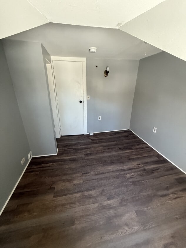 Building Photo - 63 Patterson St