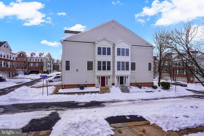 Building Photo - 20863 Cosworth Terrace