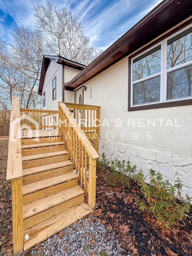Building Photo - DEPOSIT PENDING!!! Updated Talladega Gem A...