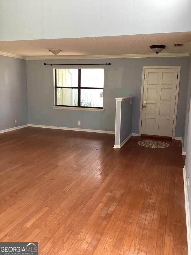 Foto del edificio - 2902 Plantation Dr