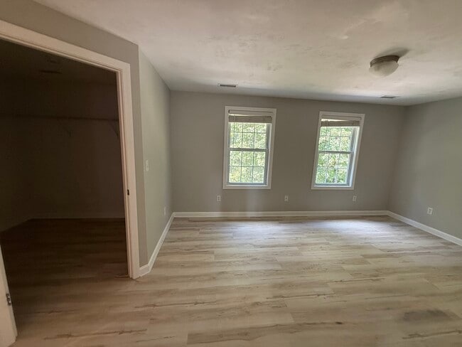 Master bedroom - 2 2nd Ave