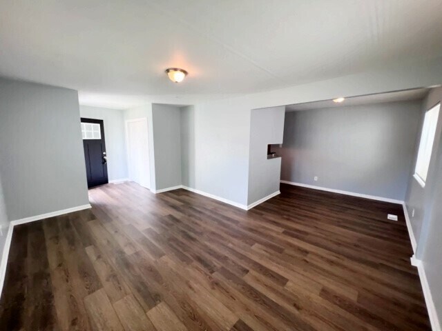Building Photo - 2415 W RAY STREET