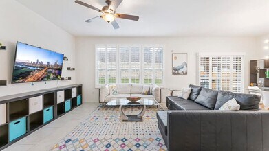 Building Photo - 7301 Altidore Dr