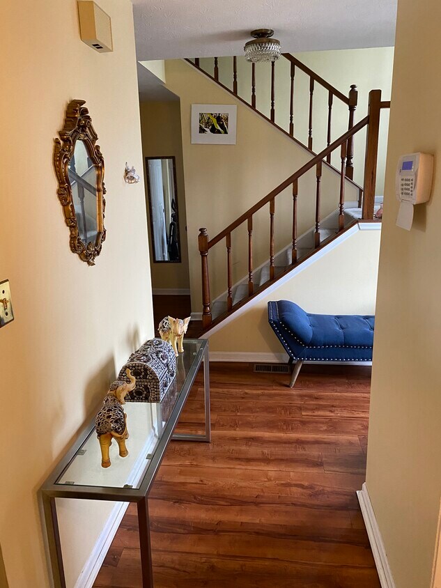Foto principal - 10939 Barrington Ct