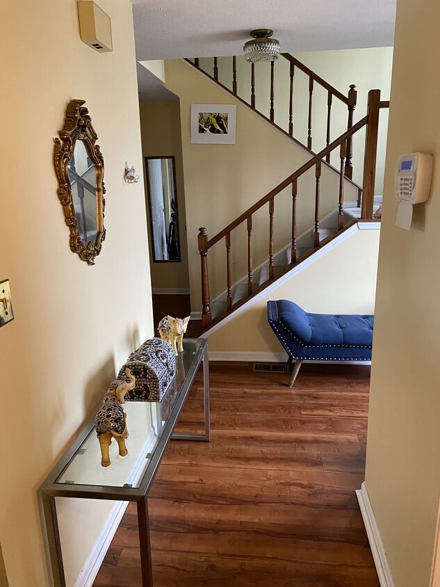 Foto principal - 10939 Barrington Ct