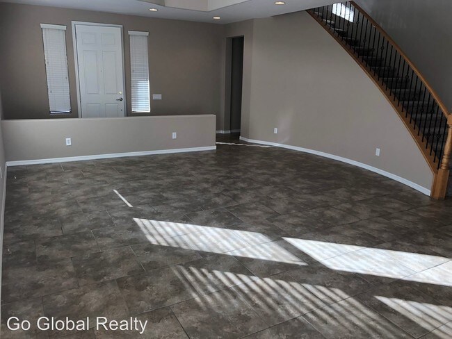 Building Photo - 3 br, 2.5 bath House - 7662 W Diablo Dr