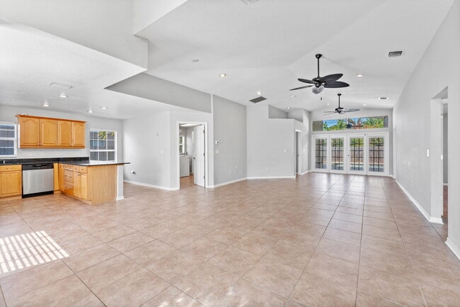 Foto del edificio - 6515 34th Ave N