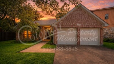 Building Photo - 4513 Whispering Valley Dr