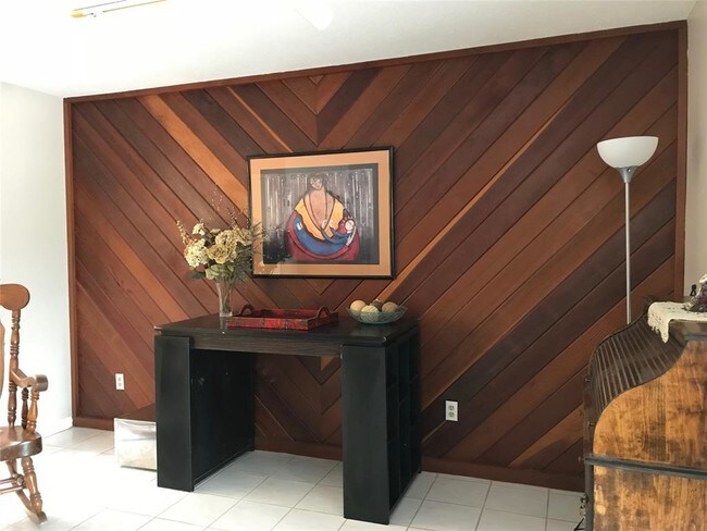 Foto del edificio - 7837 Rockhill St