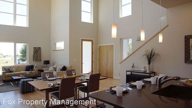 Foto del edificio - 3 br, 3 bath House - 2107 Hecla Drive