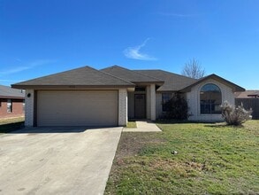 Building Photo - 4904 James Loop