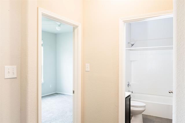 Foto del edificio - 6325 Longhorn Herd Ln