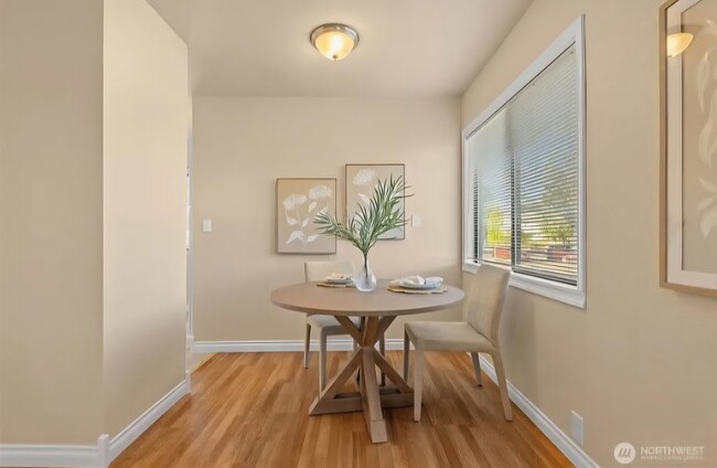 Foto del edificio - 3734 S Ainsworth Ave