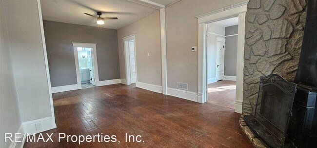 Foto del edificio - 3 br, 1 bath House - 1016 W Cucharas St