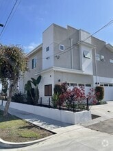 Building Photo - 401 Firmona Ave