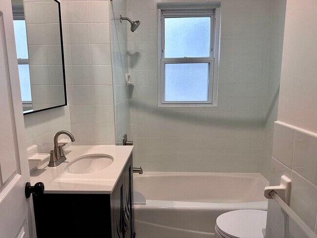 Foto del edificio - 23 Tower St