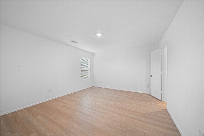 Foto del edificio - 3442 Hughes Mdw Wy