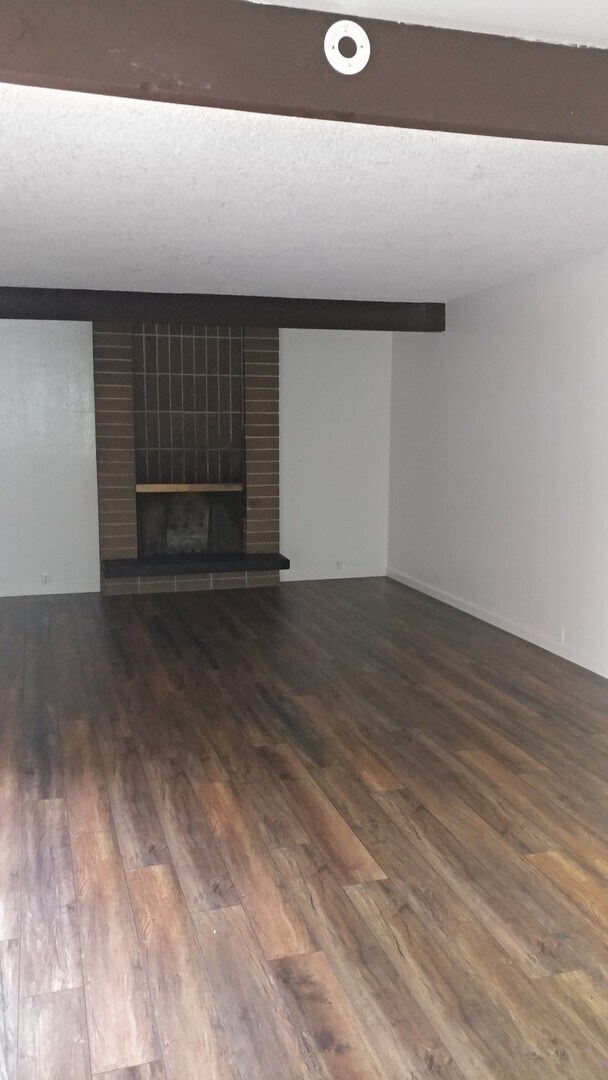 Foto del edificio - Beautiful 3 bedroom home in Central Davis available for fall move in!