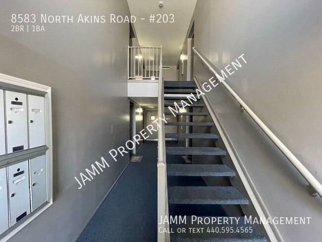 Foto del edificio - Beautiful 2-Bedroom apartment in North Roy...