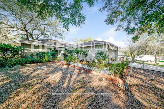 Building Photo - HOME FOR RENT!!