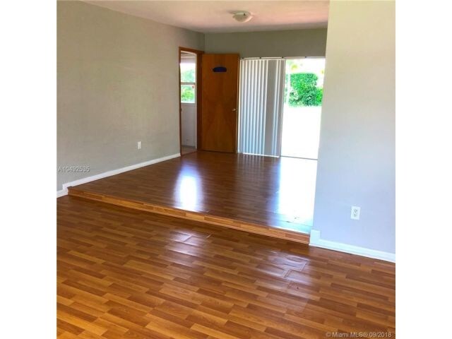 Foto del edificio - 10915 SW 129th St