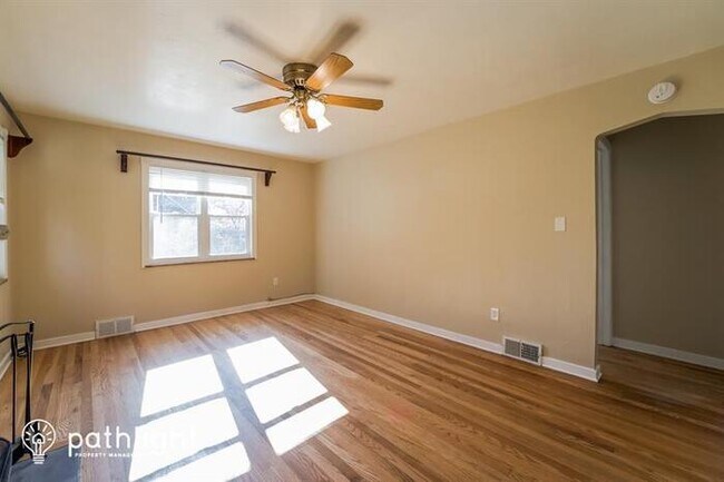Building Photo - 8979 Knoll St, Allison Park, PA, 15101
