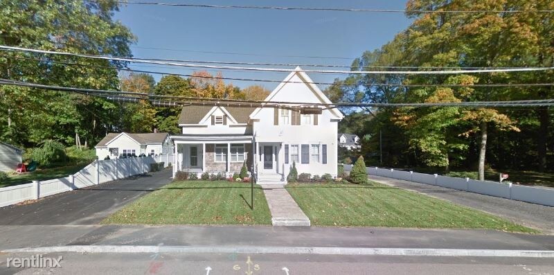 Primary Photo - 1 br, 1 bath Apartment - 142 Pleasant Street