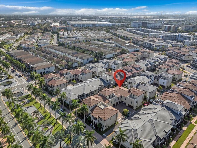 Foto del edificio - 4608 NW 83rd Pkwy